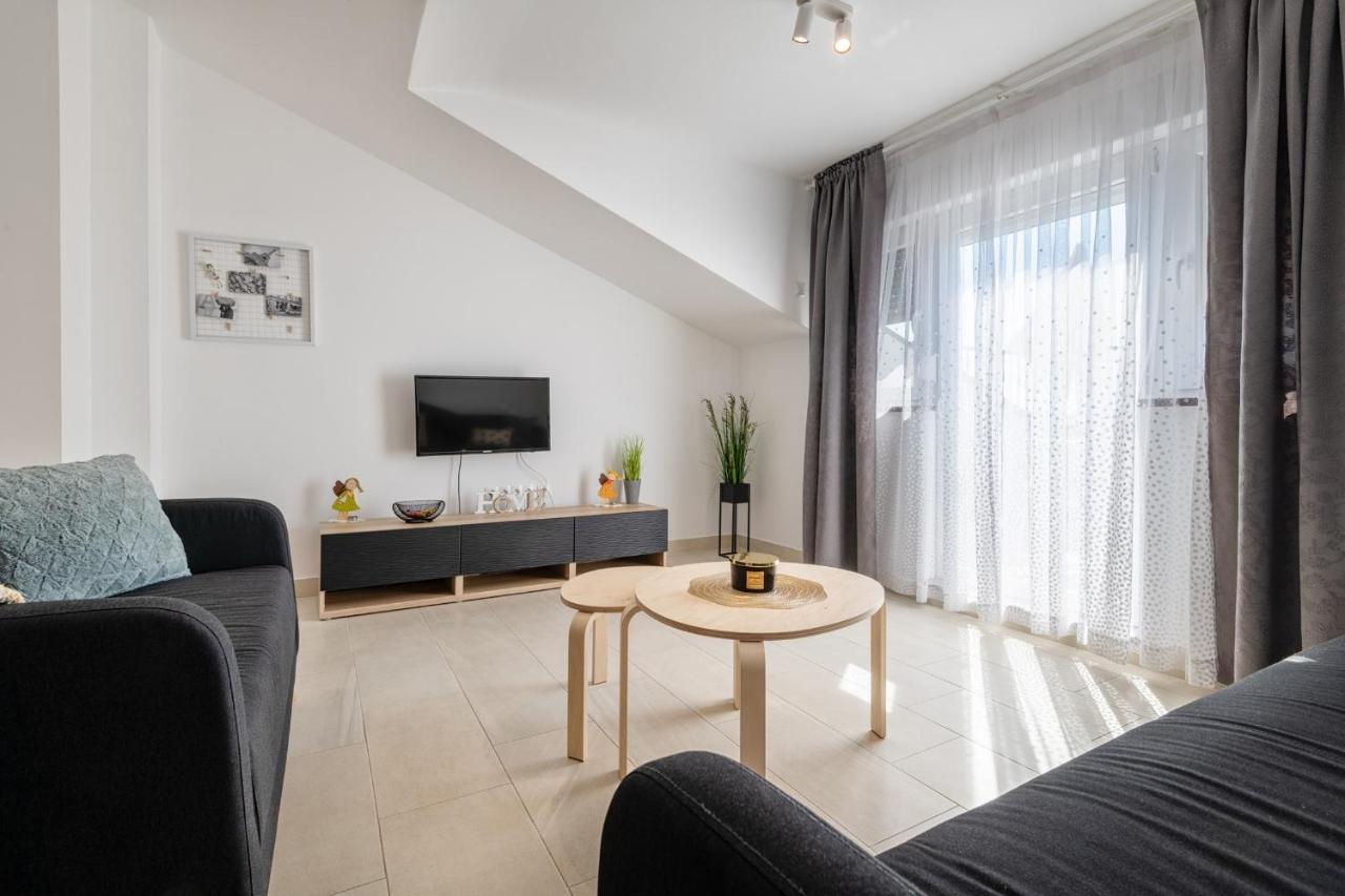 Apartment Familia Neum Buitenkant foto