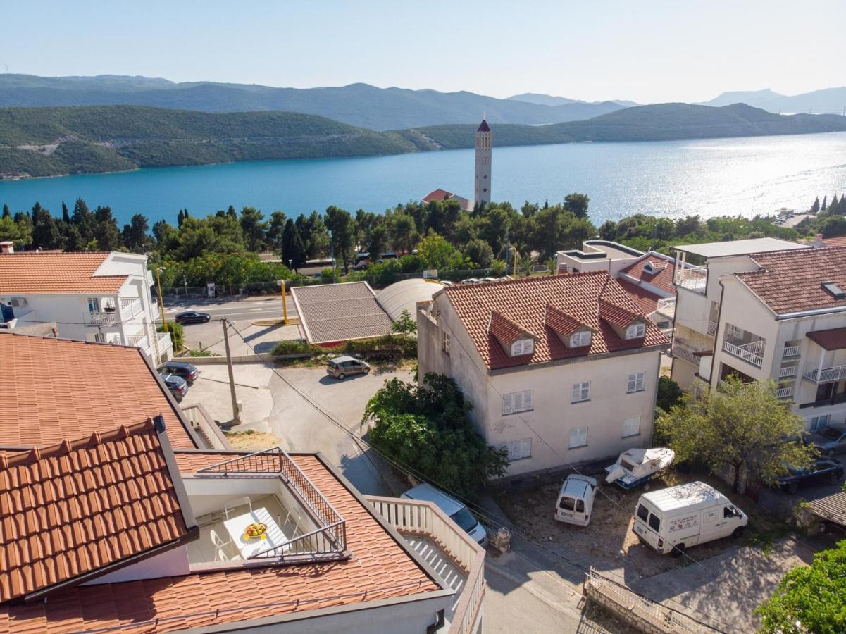Apartment Familia Neum Buitenkant foto