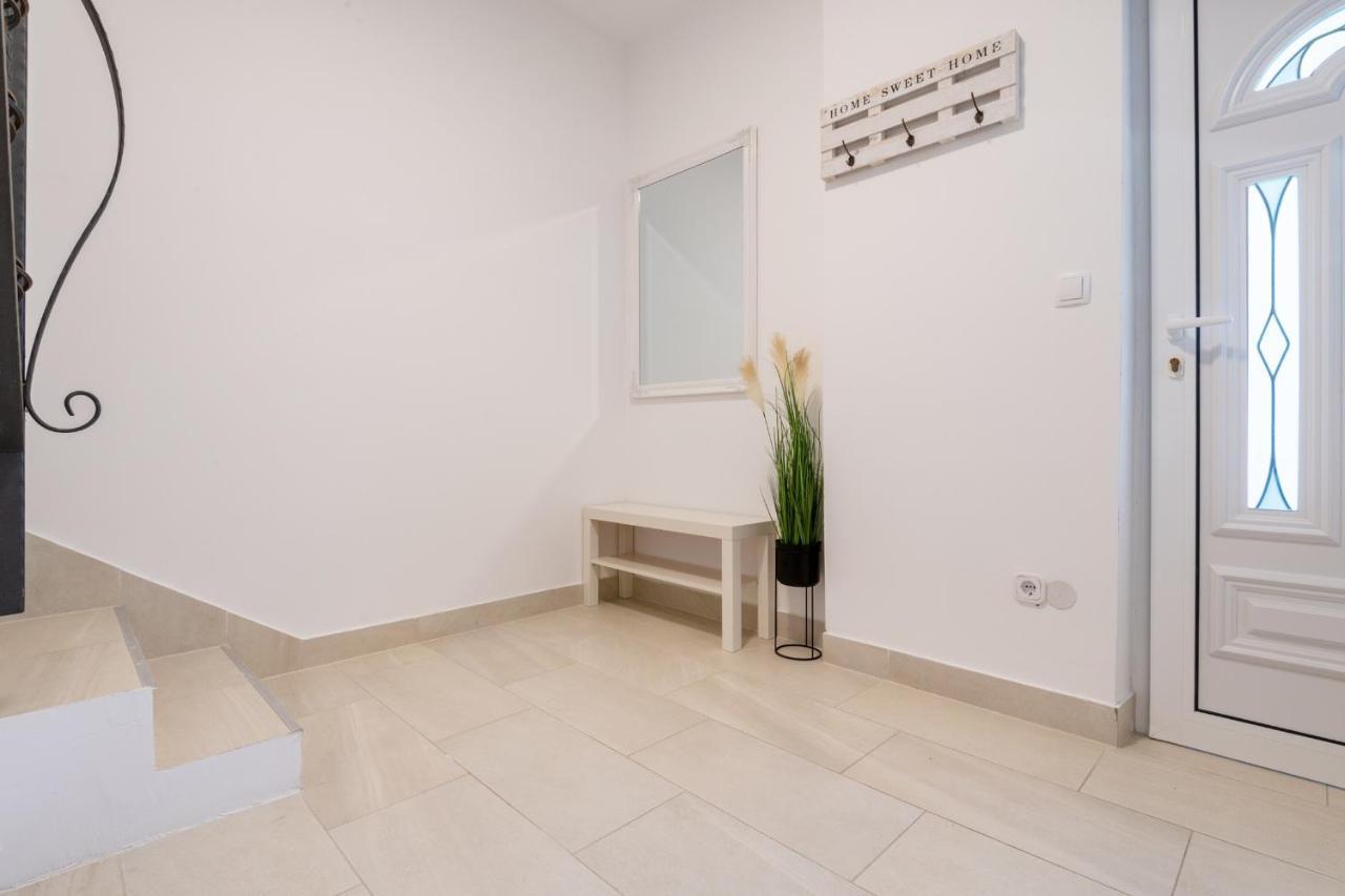 Apartment Familia Neum Buitenkant foto